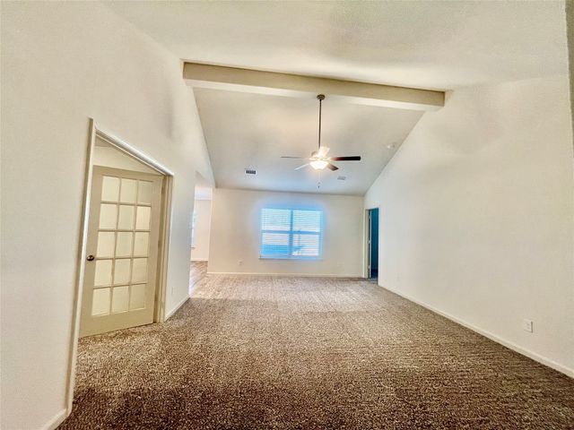 1814 Fergus Drive, Ponder, TX 76259