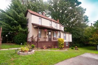 260 Lincoln St, East Orange City, NJ 07017