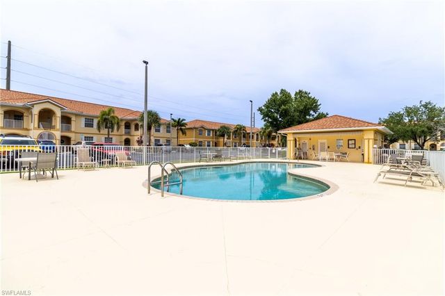 950 Hancock Creek South BLVD 411, Cape Coral, FL 33909