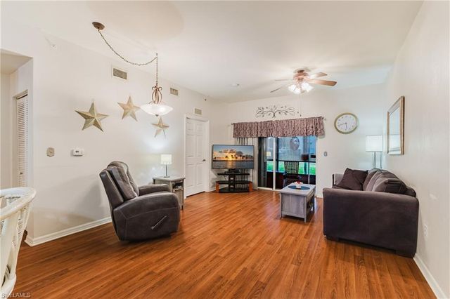 950 Hancock Creek South BLVD 411, Cape Coral, FL 33909