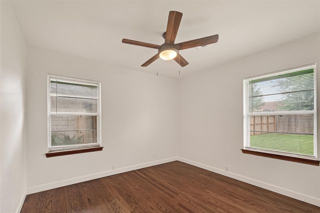 1207 Stonecrest Drive, Houston, TX 77018