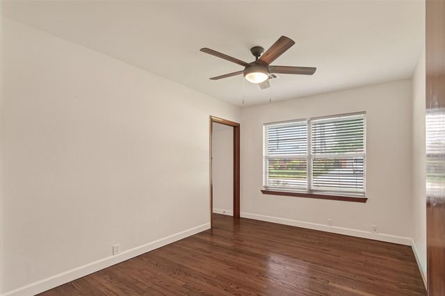 1207 Stonecrest Drive, Houston, TX 77018