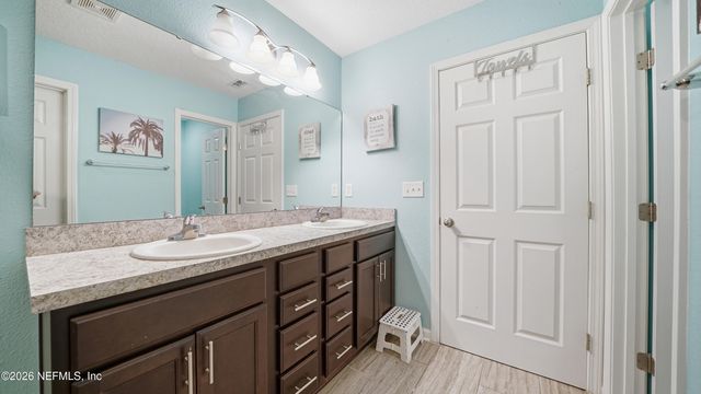 1378 SARAHS LANDING Drive, Jacksonville, FL 32221