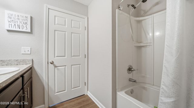 1378 SARAHS LANDING Drive, Jacksonville, FL 32221