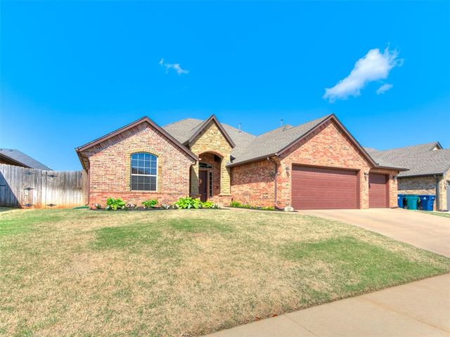 8909 Sue Anthony Lane, Yukon, OK 73099