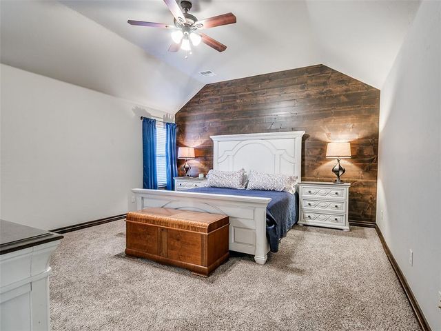 8909 Sue Anthony Lane, Yukon, OK 73099