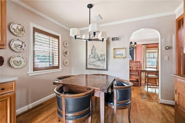 1141 Valentine Road, Kansas City, MO 64111
