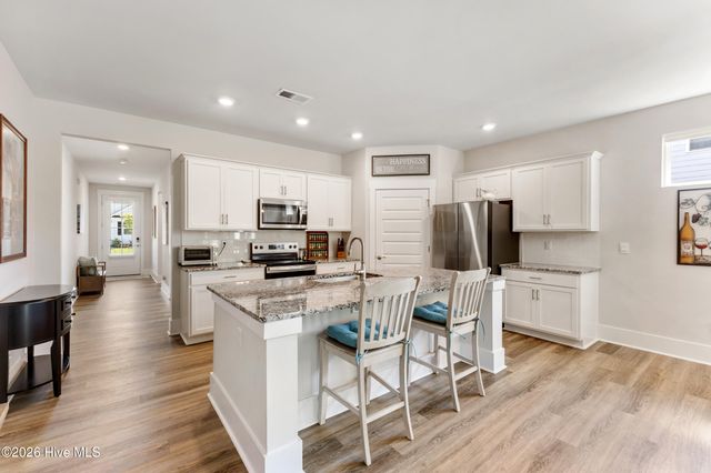 9457 Crowded Gules Drive, Leland, NC 28451