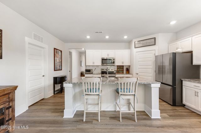 9457 Crowded Gules Drive, Leland, NC 28451