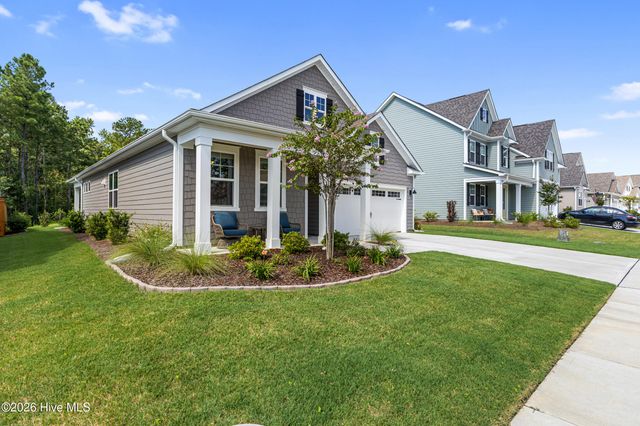 9457 Crowded Gules Drive, Leland, NC 28451