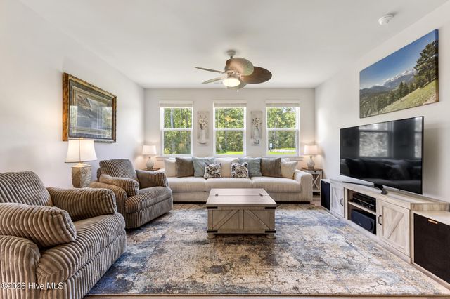 9457 Crowded Gules Drive, Leland, NC 28451