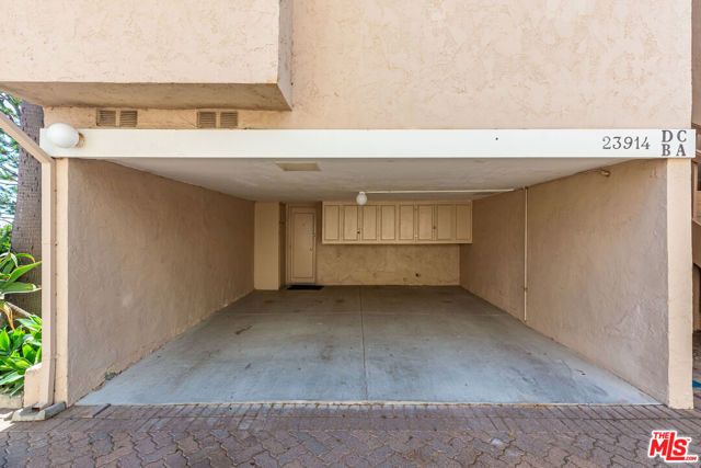 23914 De Ville Way D, Malibu, CA 90265