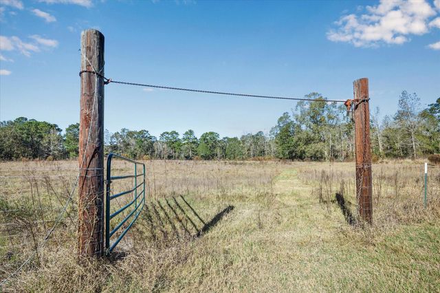 16557 Fm 1485 Road, Conroe, TX 77306