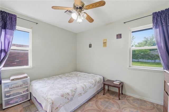 510 SE 10Th Street, Bentonville, AR 72712