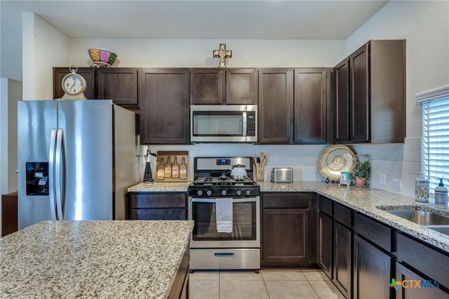 225 Horsemint Way, San Marcos, TX 78666
