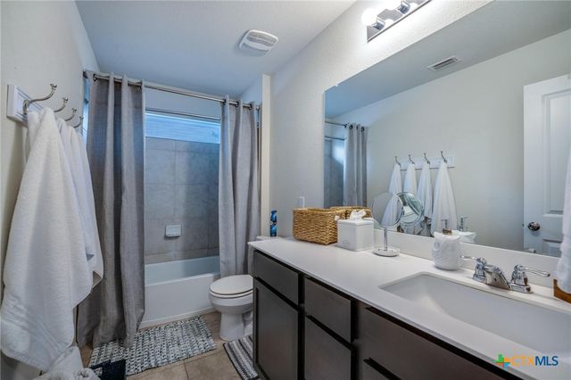225 Horsemint Way, San Marcos, TX 78666