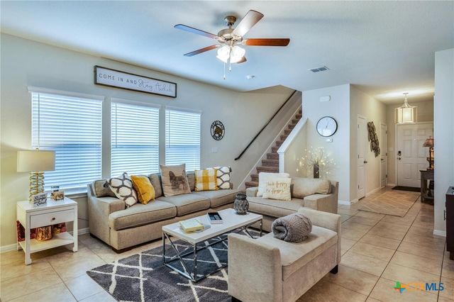 225 Horsemint Way, San Marcos, TX 78666