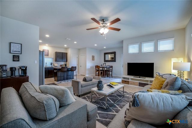 225 Horsemint Way, San Marcos, TX 78666