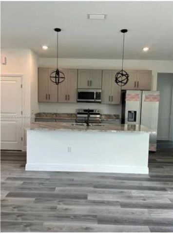 1427 PUNTA GORDA DR, Other City - In The State Of Florida, FL 34759