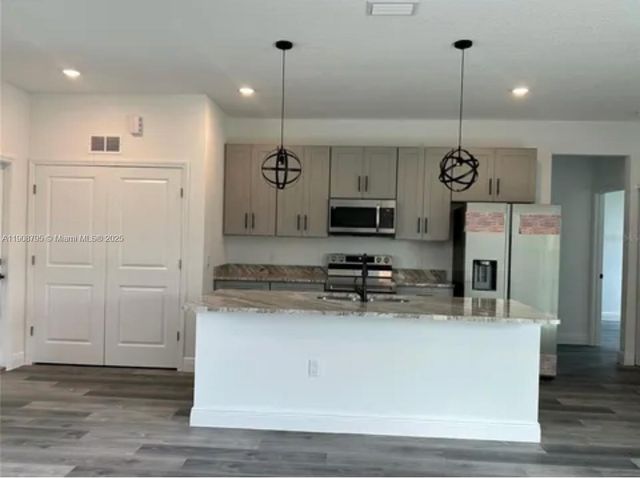 1427 PUNTA GORDA DR, Other City - In The State Of Florida, FL 34759