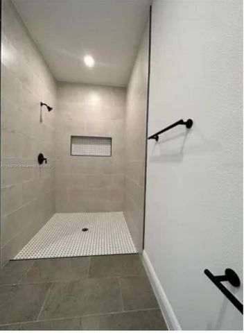 1427 PUNTA GORDA DR, Other City - In The State Of Florida, FL 34759