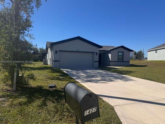 1427 PUNTA GORDA DR, Other City - In The State Of Florida, FL 34759