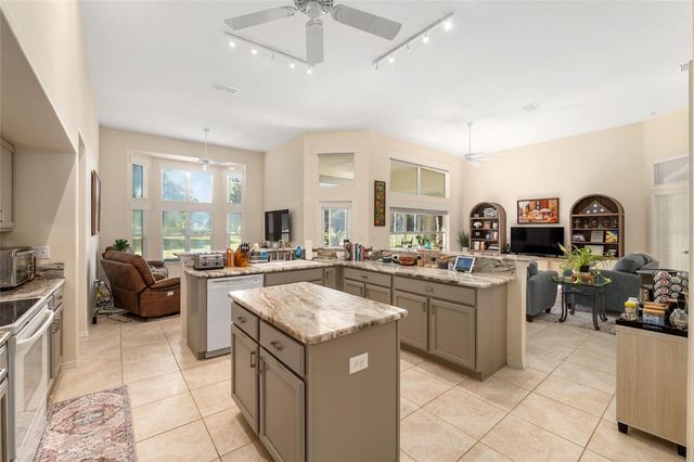 10801 SW 71ST AVE, Ocala, FL 34476