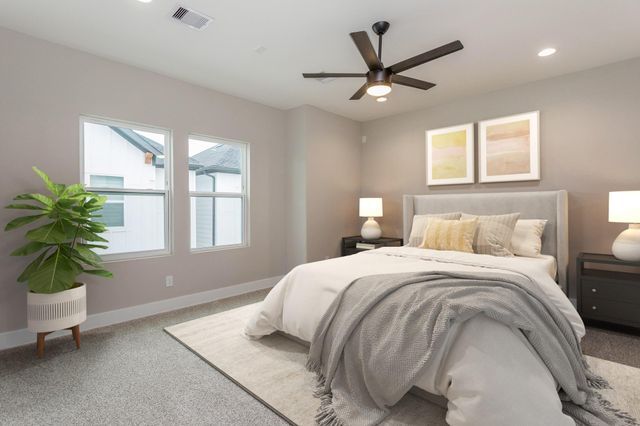 1439 W 25th Street B, Houston, TX 77008