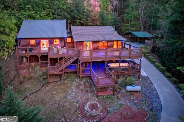 19 The Forest Road 35, Blue Ridge, GA 30513