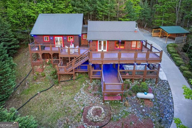 19 The Forest Road 35, Blue Ridge, GA 30513