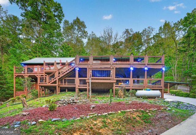 19 The Forest Road 35, Blue Ridge, GA 30513