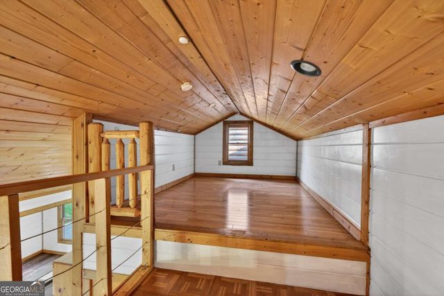 19 The Forest Road 35, Blue Ridge, GA 30513