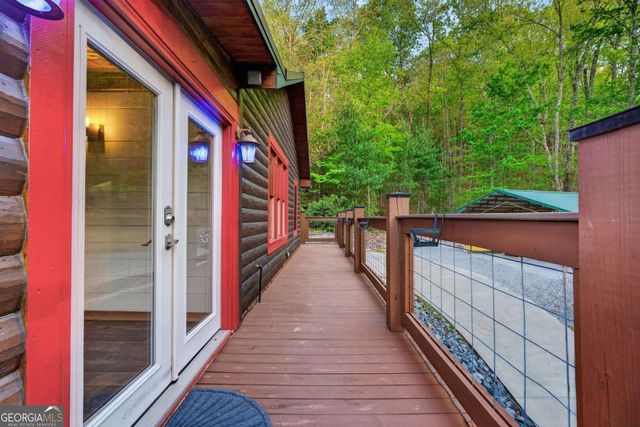 19 The Forest Road 35, Blue Ridge, GA 30513