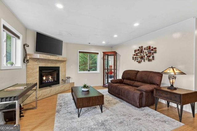 19 The Forest Road 35, Blue Ridge, GA 30513