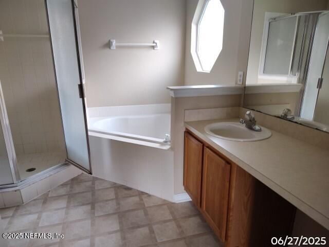 14122 SUMMER BREEZE Drive, Jacksonville, FL 32218