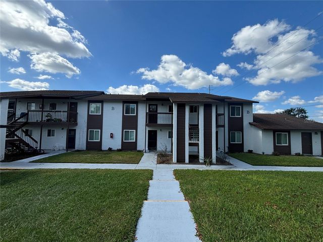 39132 COUNTY ROAD 54 2088, Zephyrhills, FL 33542