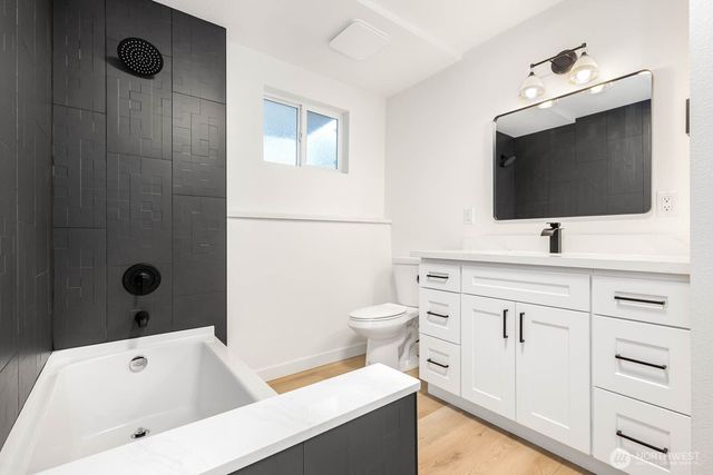 4418 60th Ave W, University Place, WA 98466