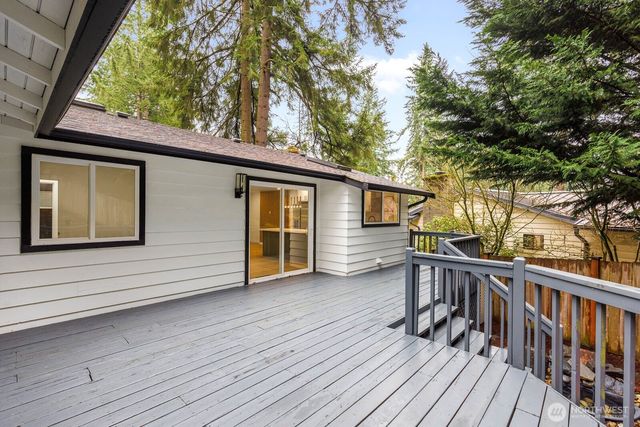 4418 60th Ave W, University Place, WA 98466