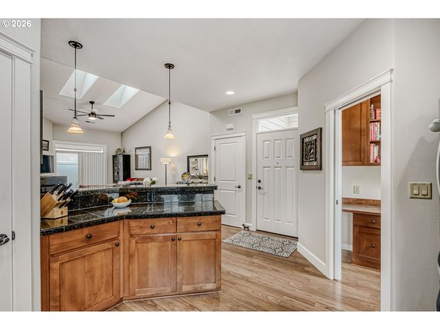5218 Ne 74TH Ct, Vancouver, WA 98662