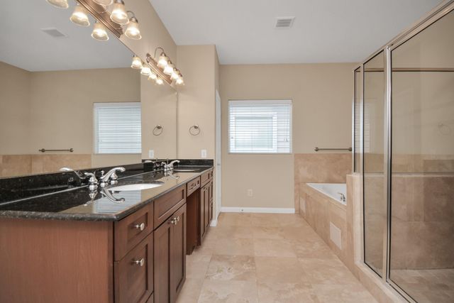 1137 W 24th Street A, Houston, TX 77008