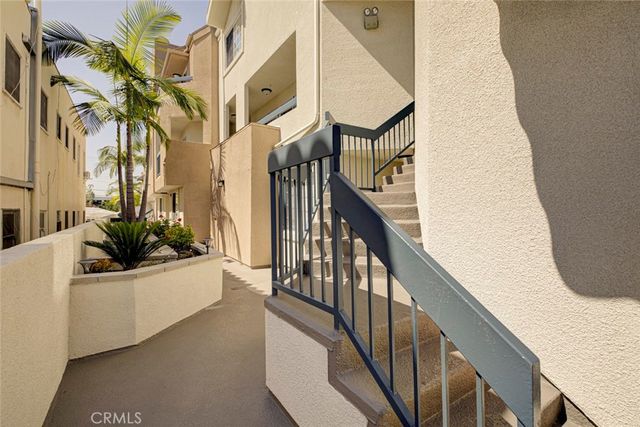 346 W Wilson 7, Glendale, CA 91203