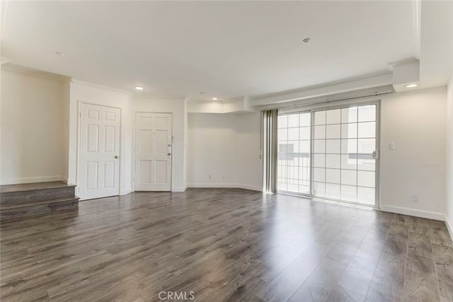 346 W Wilson 7, Glendale, CA 91203