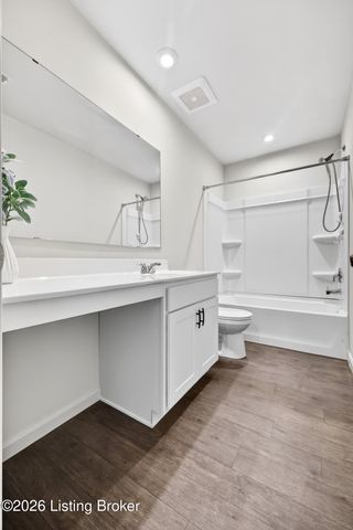 4395 Coppice Trail, Louisville, KY 40229
