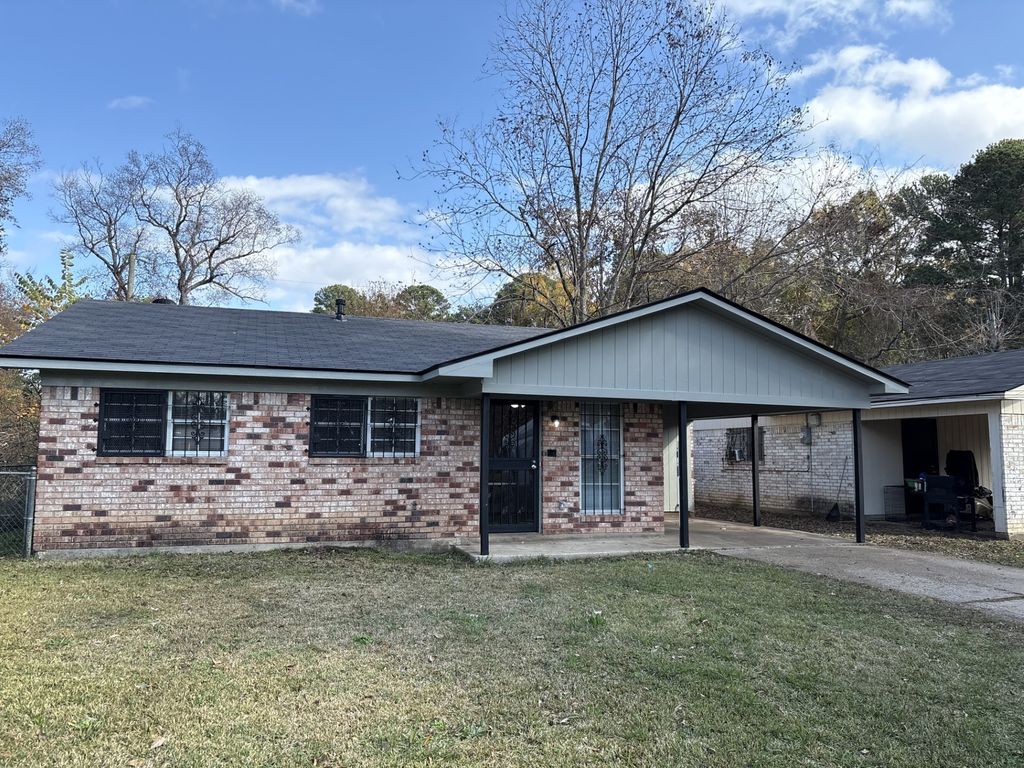 7637 Harris Street, Shreveport, LA 71106