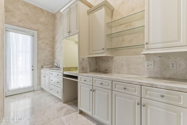 1049 SHIPWATCH Drive E, Jacksonville, FL 32225