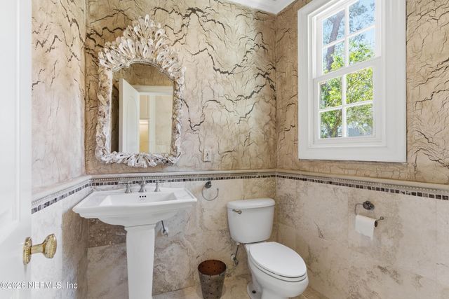 1049 SHIPWATCH Drive E, Jacksonville, FL 32225