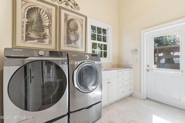 1049 SHIPWATCH Drive E, Jacksonville, FL 32225