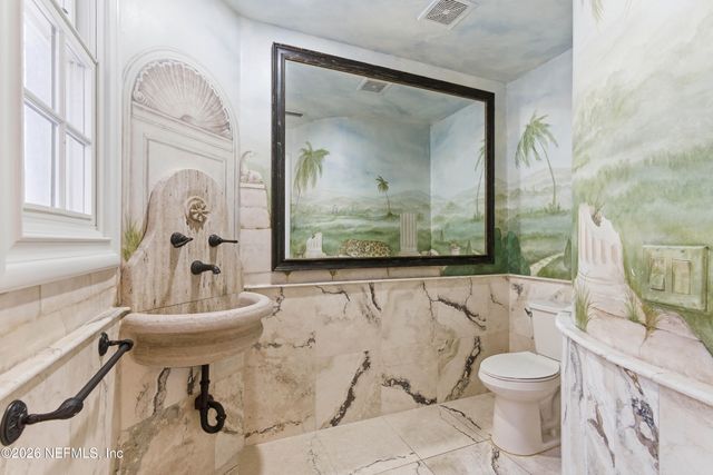 1049 SHIPWATCH Drive E, Jacksonville, FL 32225