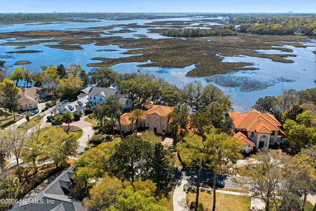 1049 SHIPWATCH Drive E, Jacksonville, FL 32225