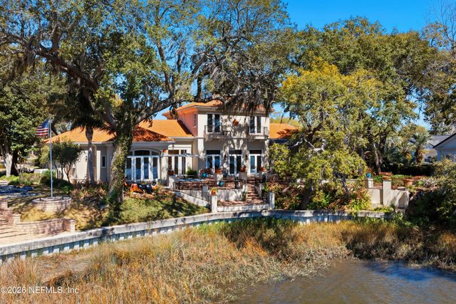 1049 SHIPWATCH Drive E, Jacksonville, FL 32225